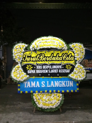 Papan Bunga Duka di Suka Bangun